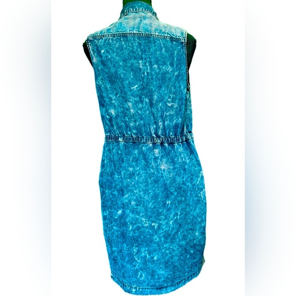 SLEEVELESS JEAN BUTTON DOWN - Picture 3 of 4